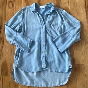 Beautiful Bella Dahl chambray button down